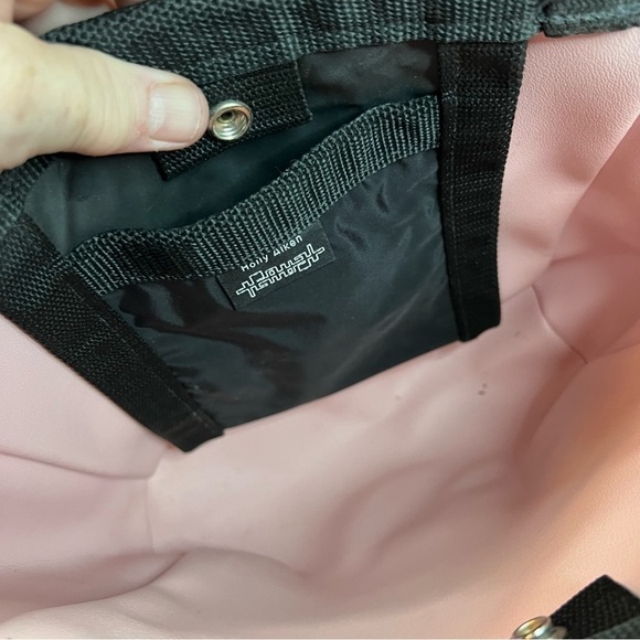 Holly Aiken Hand Crafted Vinyl Snap Close Tote (choose one color) - Picture 4 of 9